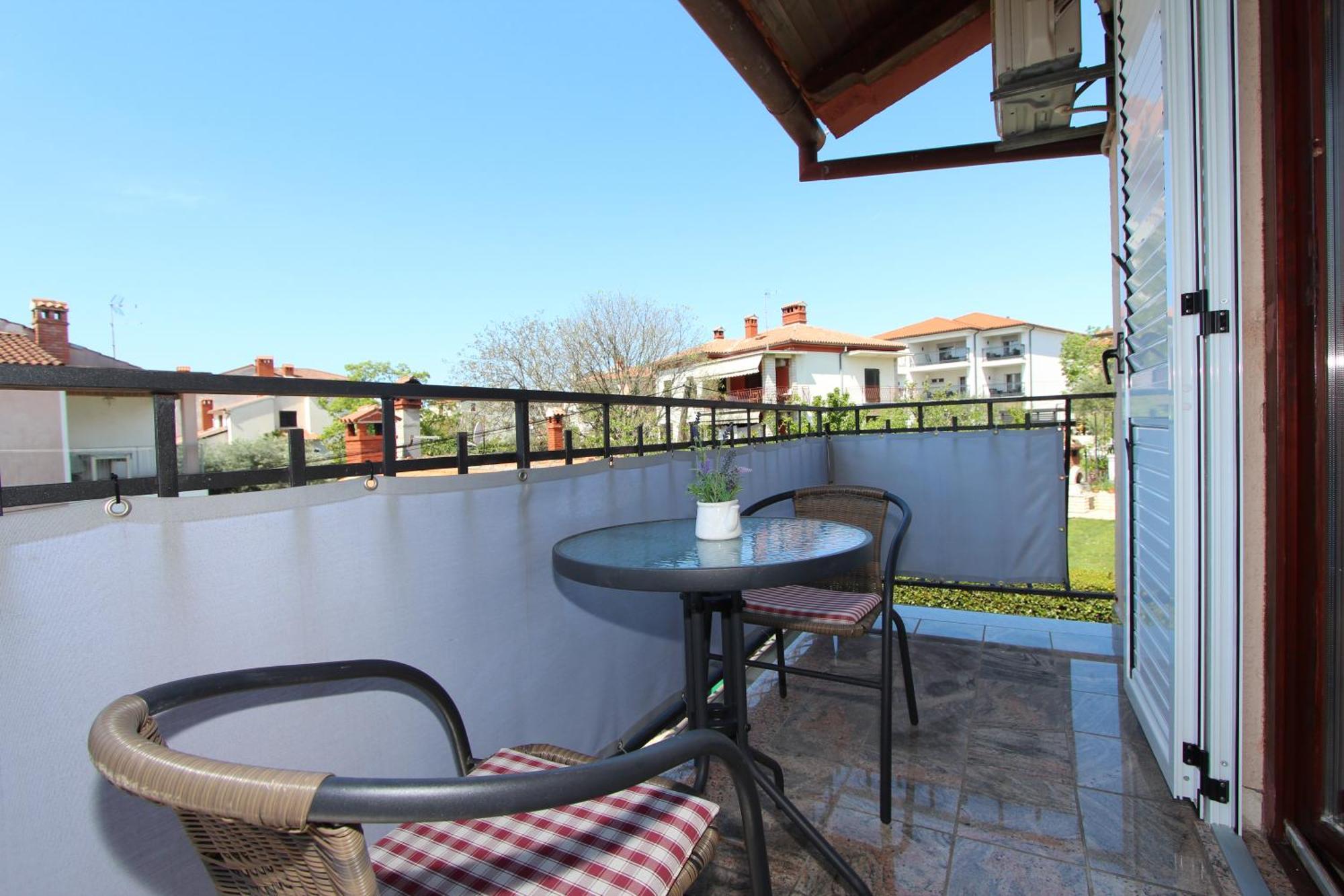 Apartments And Room Silvana Ровінь Екстер'єр фото